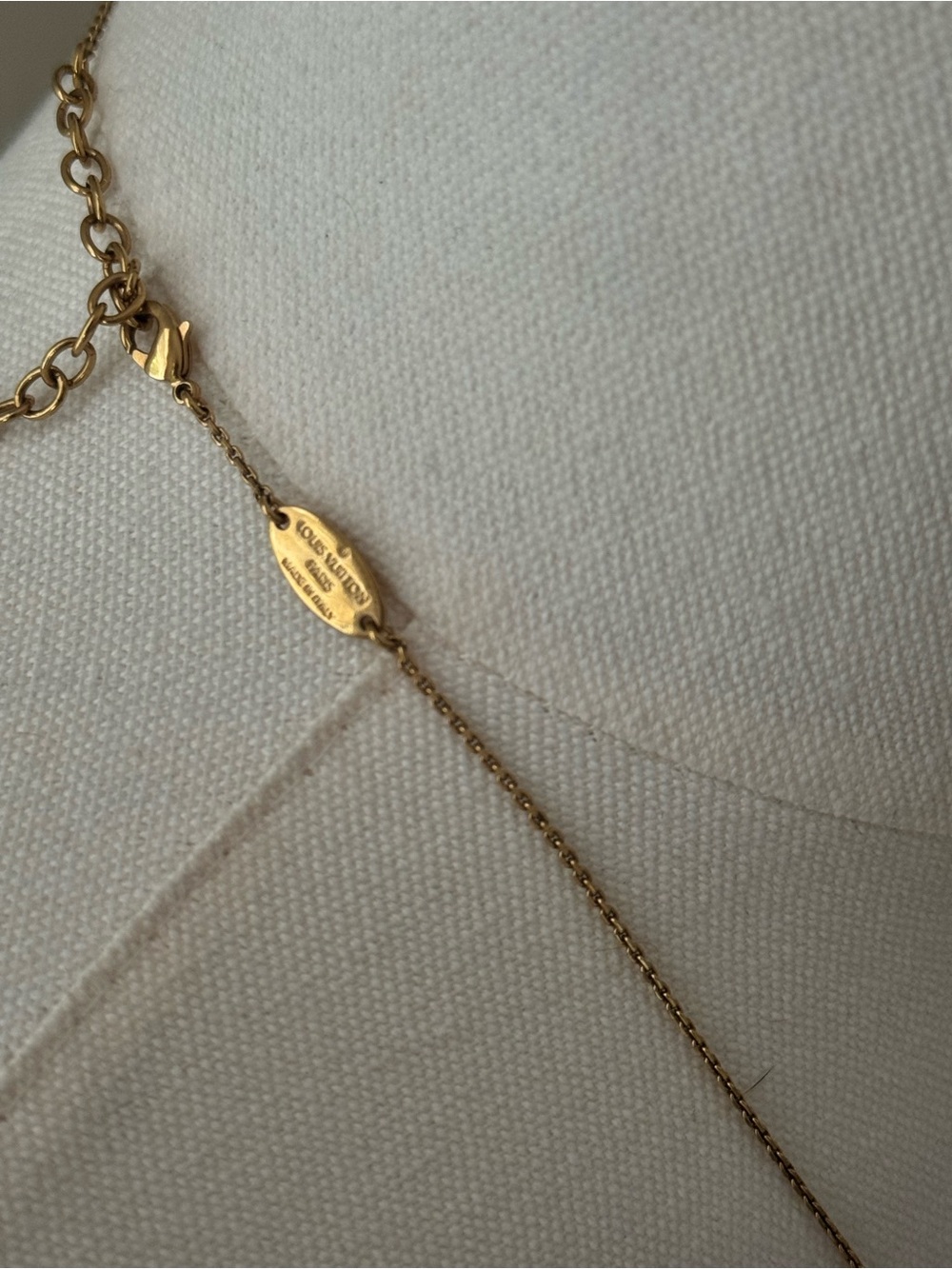 Louis Vuitton Gold 'J' Initial Pendant Necklace - Picture 7 of 9